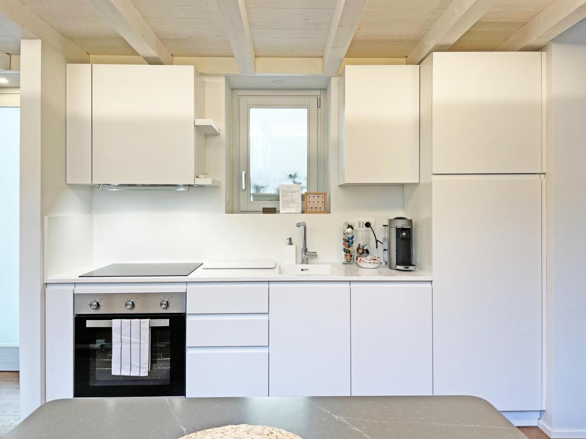 "La Portineria" Charming Apartment Old Town Como Lake Екстериор снимка